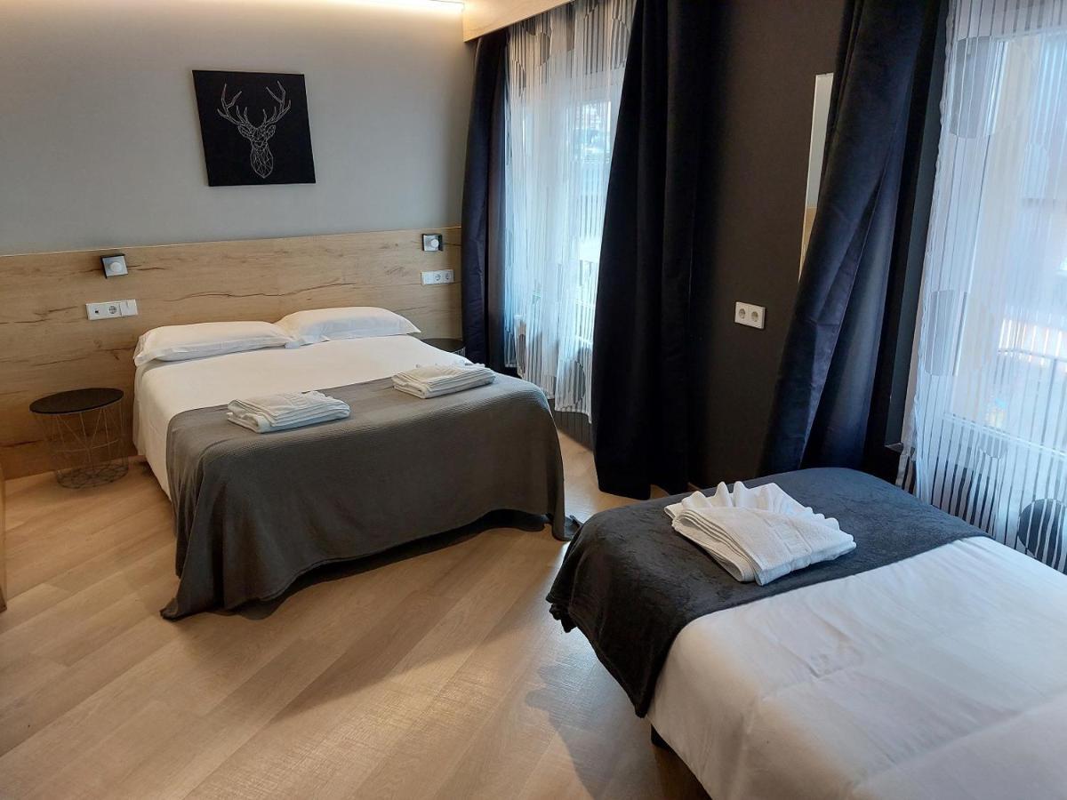 Hotel Mirtil 파스데라까사 외부 사진