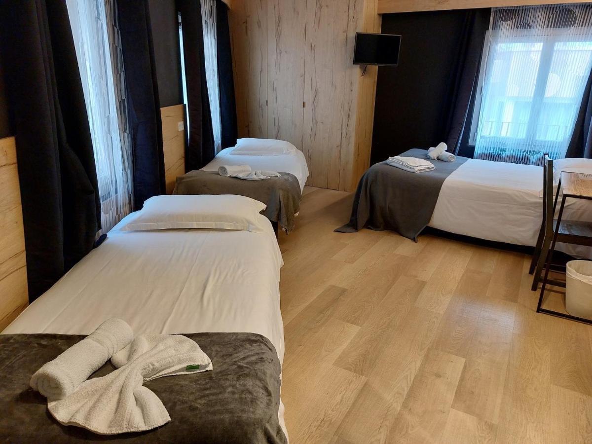 Hotel Mirtil 파스데라까사 외부 사진